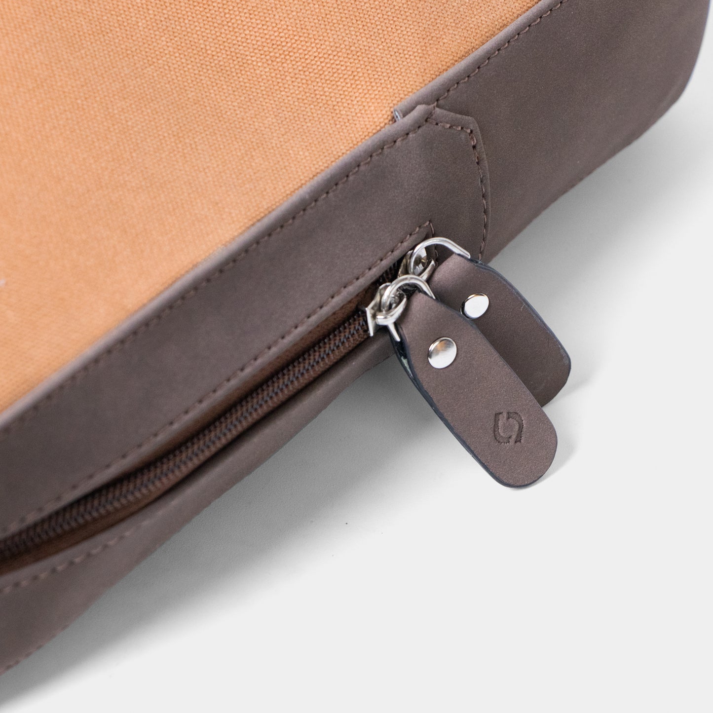 Classic Messenger Bag | Cotton Canvas