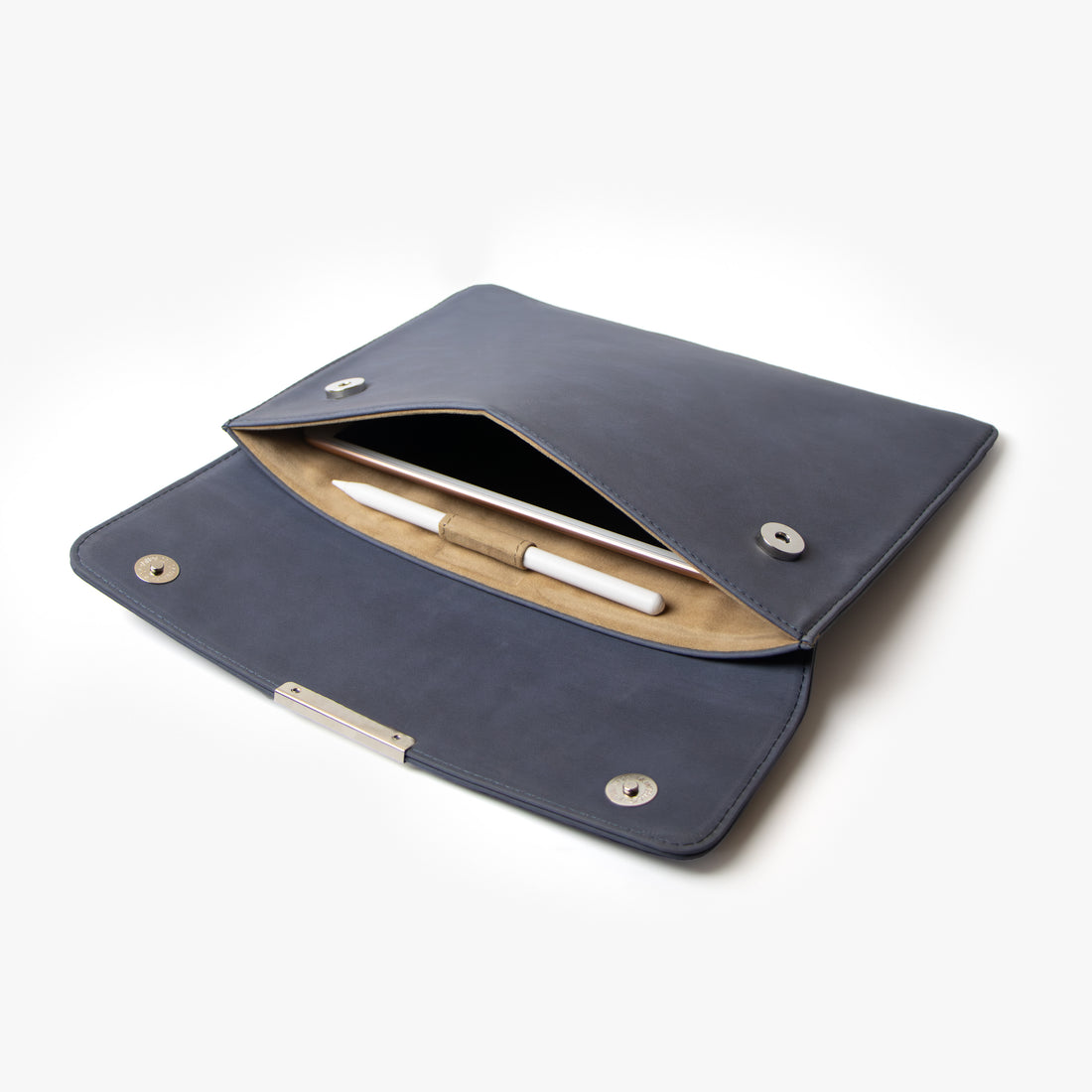 11" Snap On Tablet Sleeve | Vegan Leather
